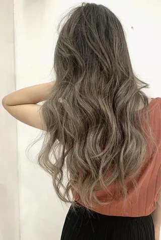 ロング カラー 京都大人女性ショート 徒歩1分/秋山のヘアスタイル