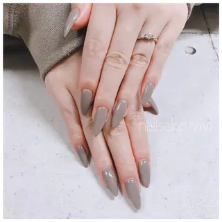 ネイル ＶＩＶＩ nailsalonのネイルデザイン