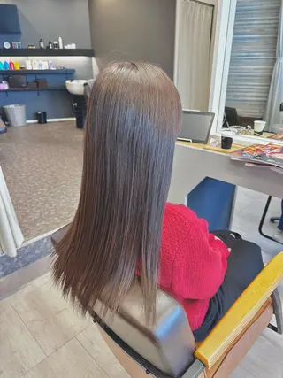 カラー yasuka .のヘアスタイル