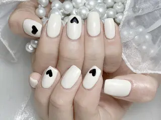 ネイル Hanya 🌈のネイルデザイン