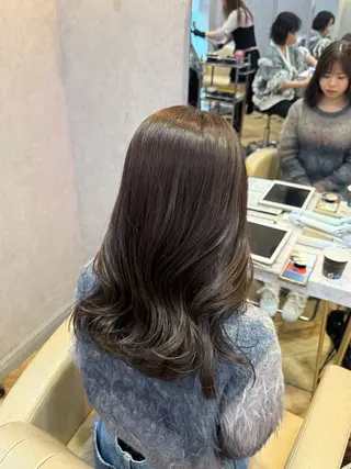 ロング 韓国ヘア/艶髪/ 透明感カラー/つぐみのヘアスタイル