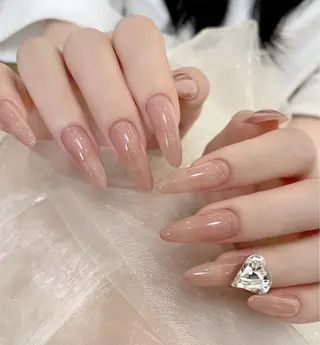 ネイル YK 美学院のネイルデザイン