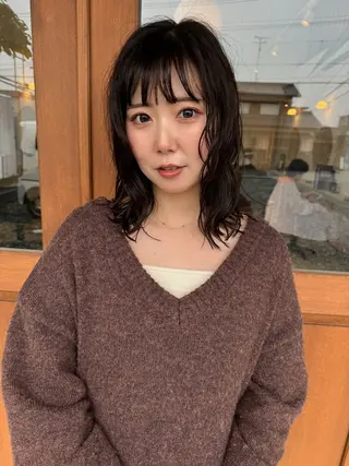 ミディアム カラー パーマ 中嶋 勇太のヘアスタイル