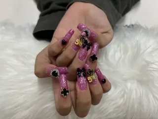 ネイル Roveil所属・佐藤　Roveil 勾当台公園駅徒歩5分のネイルデザイン