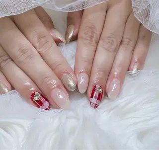 ネイル 高島 夏海のネイルデザイン