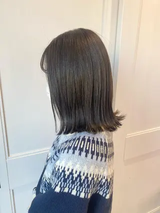 ミディアム カラー Ayuna /透明感カラーのヘアスタイル