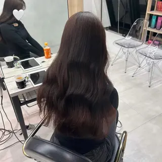 ロング カラー 志村 奈々のヘアスタイル