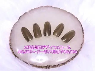 ネイル Nailsalon Dahliaのネイルデザイン