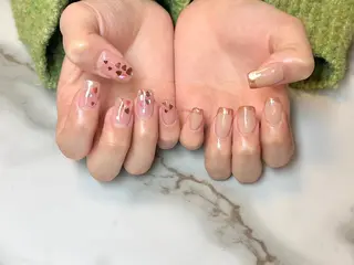 セミロング ネイリスト シンのネイルデザイン