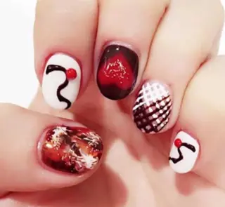 ネイル Eye アイのネイルデザイン