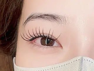 マツエク・マツパ cilmeili所属・cilmeili sakiのマツエク・マツパデザイン