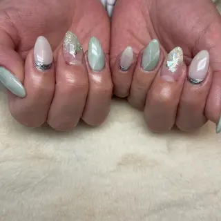 ネイル es nailのネイルデザイン