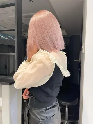 ショート カラー ヘアアレンジ 🌷FUKA🌷 まろやかハイトーンのヘアスタイル