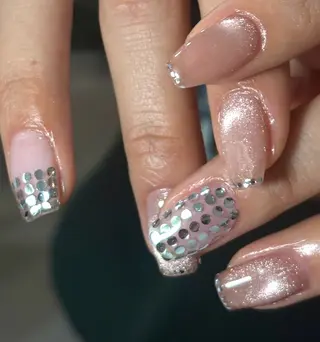 ネイル moe ⠀のネイルデザイン