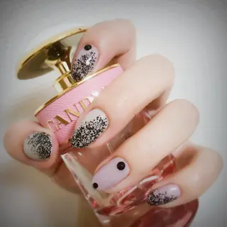 ネイル NES.nail sayaka 🌹のネイルデザイン