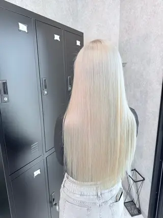 ロング カラー 🌺ハイトーン🌺 矢葺 なぎさ🌺🌺のヘアスタイル