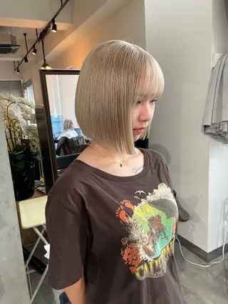 ミディアム 💜ハイトーン💛 マジカルかいちゃんのヘアスタイル