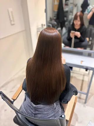 ロング ツヤ感ヘーゼルカラー ／niwミレ🪽のヘアスタイル