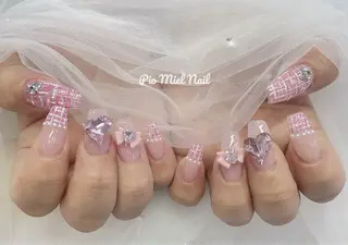 ミディアム Pio Mielのネイルデザイン