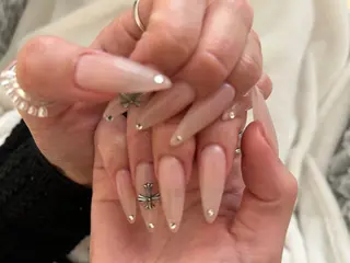 ネイル nnail Natsumiのネイルデザイン