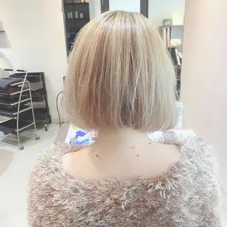 カラー SAKA GUCHIのヘアスタイル