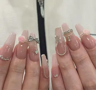 ネイル BERA NAILSのネイルデザイン