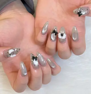 ネイル Luxe Nailのネイルデザイン