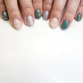 ショート クロキ 。のネイルデザイン