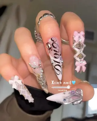 ネイル XIINH NAIL SALONのネイルデザイン