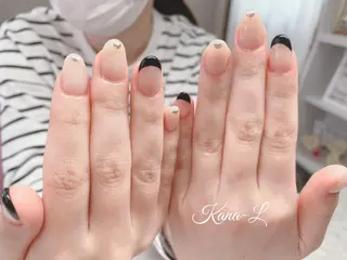 カラー ネイル 芦辺 香奈のネイルデザイン