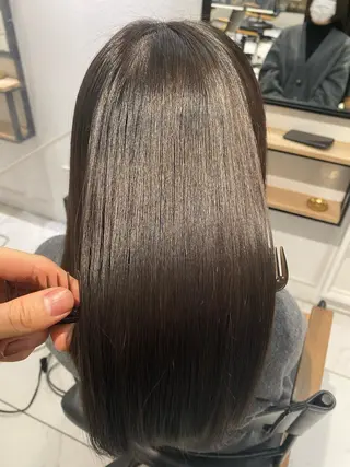 ロング 白髪ぼかし/髪質改善 🌟小山 龍一🌟のヘアスタイル