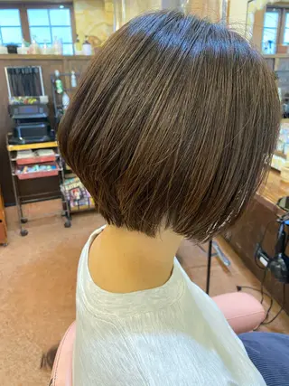 ショート カラー パーマ 眉毛&まつ毛パーマ専門店Berry所属・清水 由佳のマツエク・マツパデザイン