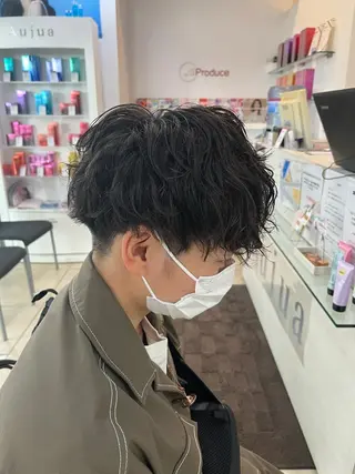 ショート パーマ メンズ 韓国風メンズ/毛流れ ヘアなら須田龍世のヘアスタイル