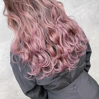 ロング カラー _WHITE 天王寺のヘアスタイル