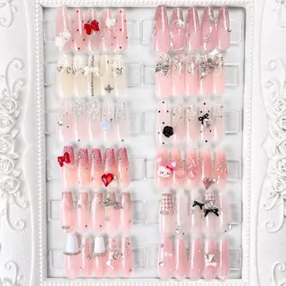 ネイル TiTi pomme akaneのネイルデザイン