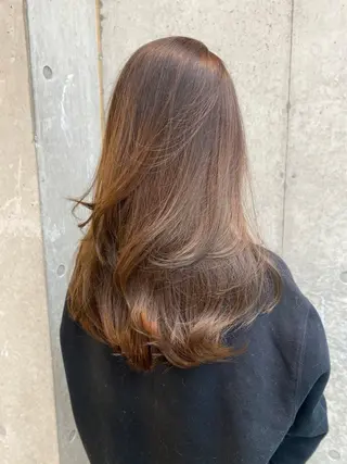 セミロング カラー レイヤー/柔色 カラー/SAkiのヘアスタイル