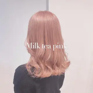 ロング カラー ヘアアレンジ 韓国レイヤー🕊️ 柔らかベージュ🧸のヘアスタイル