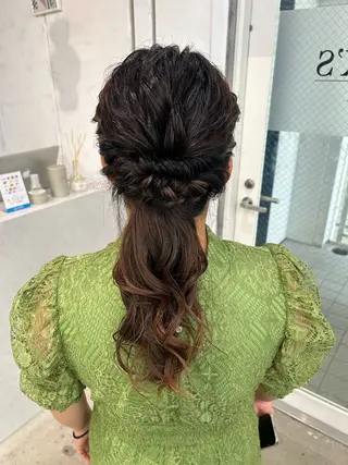 ヘアアレンジ 透明感カラー・ 髪質改善🩵イケダのヘアスタイル