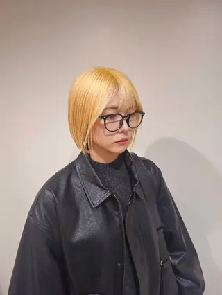 カラー セミロング 片岸 信征のヘアスタイル