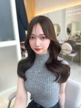ロング カラー 🇰🇷韓国風くびれ ヘア🇰🇷中村優大のヘアスタイル
