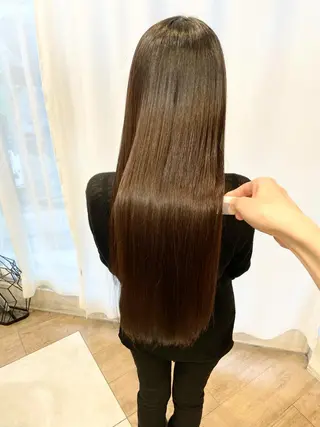 ロング オザキクウガ/ ブリーチ/髪質改善のヘアスタイル