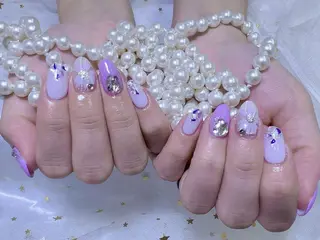 ネイル VIVIAN リサのネイルデザイン