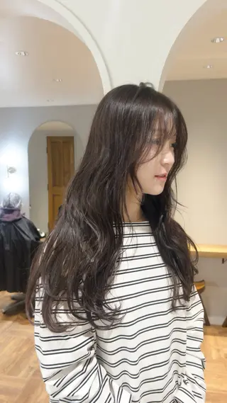 ロング カラー じゅわっと暖色カラー 🍊Moemiのヘアスタイル