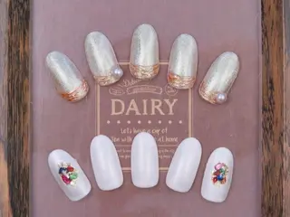 ネイル NAIL Salon IP所属・長谷川 奈緒美のネイルデザイン