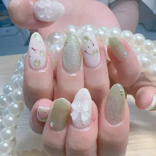 ネイル MO MO🐻のネイルデザイン