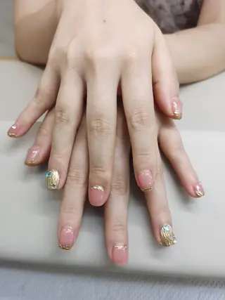 ネイル ノブ.ネイルサロン所属・ノブ ネイルのネイルデザイン