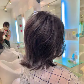 ミディアム 🍀似合わせカット /艶々カラー🫧八木のヘアスタイル