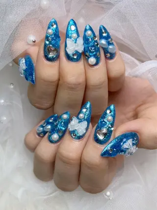 ネイル lucky nail 歌舞伎町のネイルデザイン