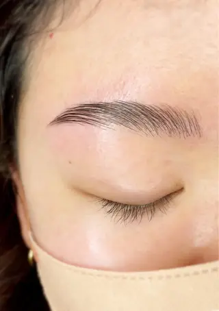 マツエク・マツパ アイブロウ 山城 エスタの眉毛・アイブロウイメージ