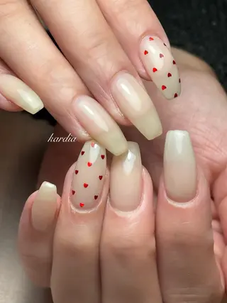 ネイル καρδιά -ｶﾙﾃﾞｨｱ-のネイルデザイン